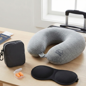 Kit de Descanso Premium "Cloud Journey" (Almohada + Antifaz + Tapones)